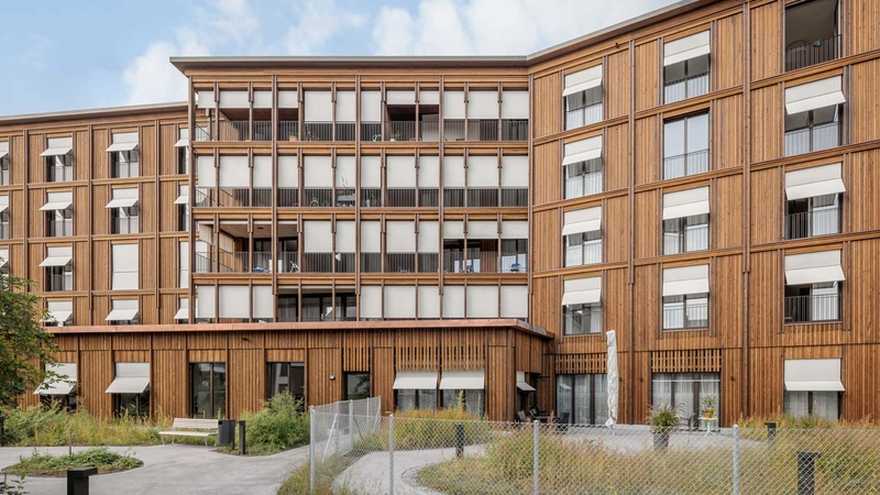 Neubau-Pflegezentrum-in-der-Au-in-Volketswil-Storen