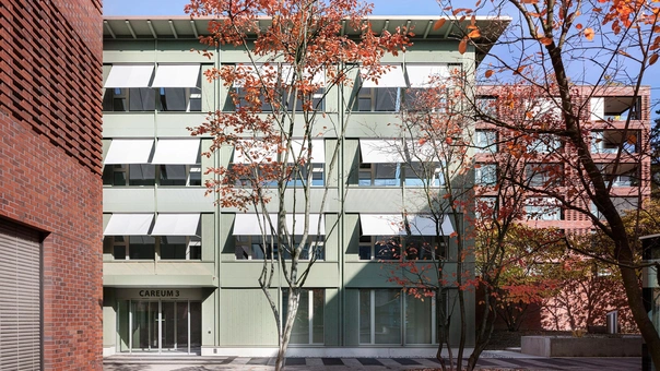 Schul-und-Forschungsgebaeude-Careum-Zuerich