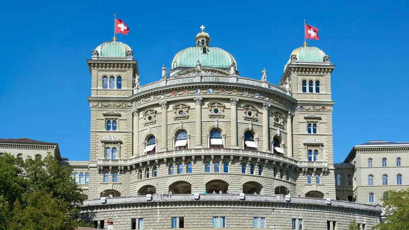 bundeshaus_ref4